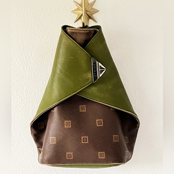 Texier Handbags - Texier France Leather Retro Avocado Green and Brown Envelope Style Backpack RARE